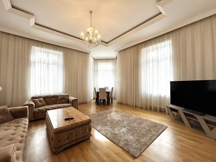 Apartament 3 camere, elegant si spațios, lângă parc, zona Centrala - 3