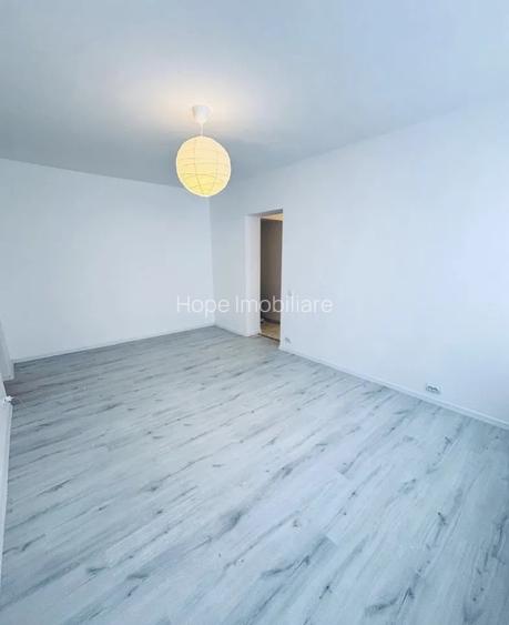 Titan - Piata Minis - 3 camere , renovat complet - 3