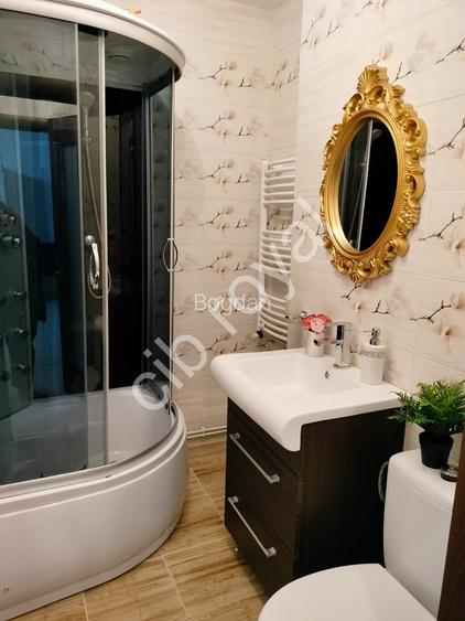 Inchiriez apartament 2 cam.  Bd. Ion Mihalache, renovat, la 8 min. metrou 1 Mai. - 11