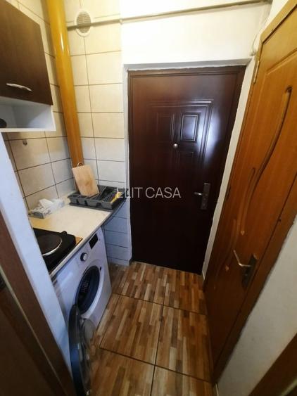 Garsoniera, etaj 2/4, zona Pacurari - 3