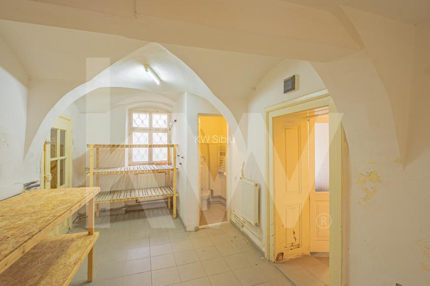 Spatii comerciale, 181mp, Centru Istoric Sibiu, ideal alimentatie publica - 6