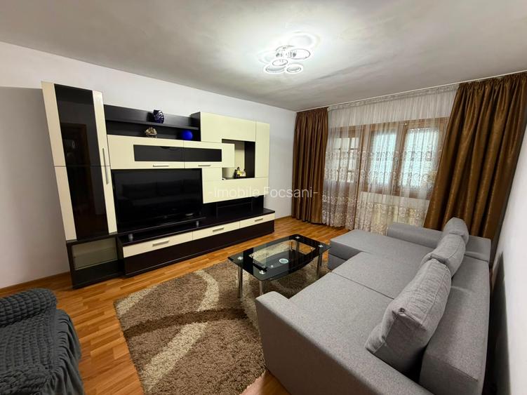 Apartament 4 camere - de inchiriat - etaj 2 - Zona Gara - 4