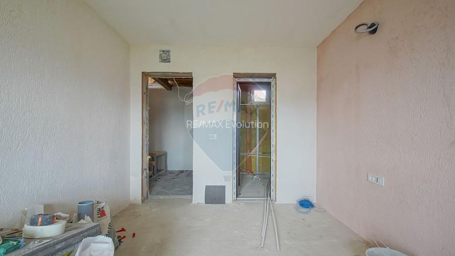 Comision 0%-Cladire versatila 14 camere-Multiple utilizari - 37