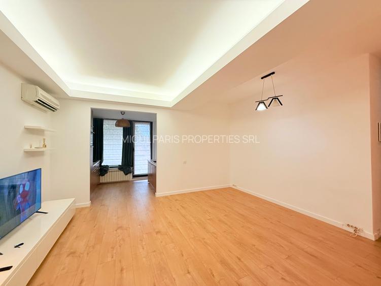 Studio spatios North Area Lake View -Herastrau - 4