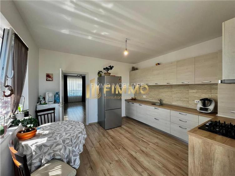 Casa Individuala - Ipotesti | 500 mp | Mobilata, utilata | ID:1298 - 13
