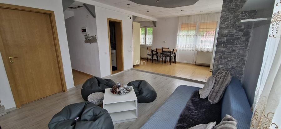 Investitie:Casa cu 2 apt, 8 camere, 308mp utili, 400m de mall Selimbar - 10