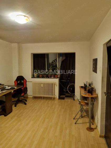 Vanzare vapartament 2 camere zona Moghioros - Parc - 10