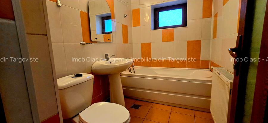 Targoviste, str. Boerescu Zaharia, parter, vanzare apartament 4 camere - 11