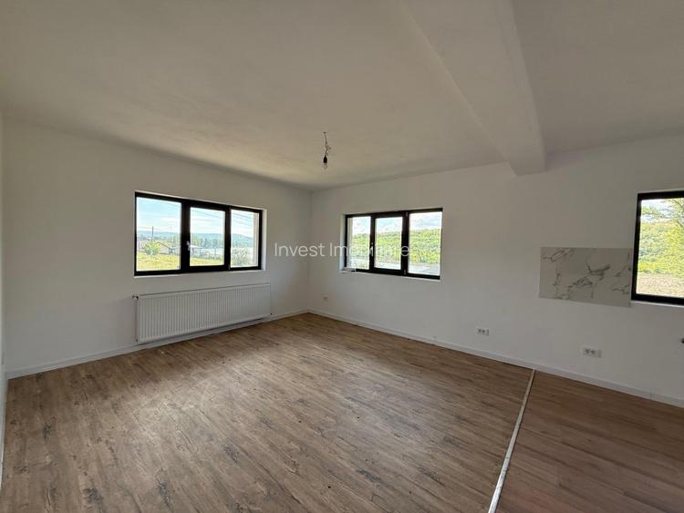 Duplex cu 4 camere in Valea Adanca - 5