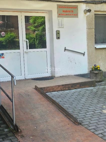 Apartament  3 camera,71 m2,etaj1  - 3