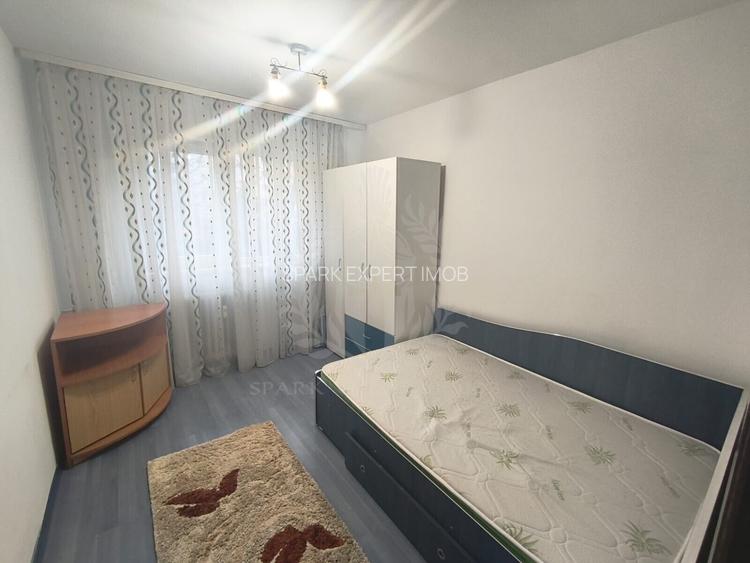 3 CAMERE // REPUBLICII //  MOBILAT SI UTILAT - 25