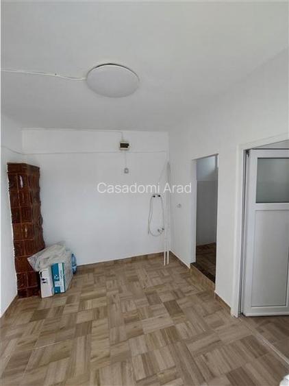 Teren intravilan Aradul Nou, pentru proiect rezidential sau hala!De vanzare sau - 10