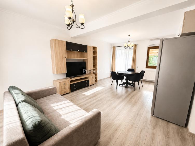 0% Comision ! Apartament 2 camere, expundere sudica, cart. Europa - 5