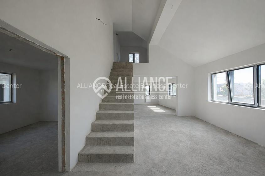 VALU LUI TRAIAN - Casa 5 camere Proiect Deosebit - 2