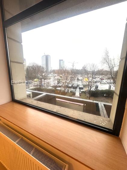 Inchiriere Spatiu Comercial stradal  Piata Victoriei - 21