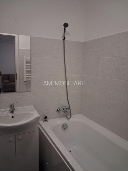 AP. 2 CAMERE- APARATORII PATRIEI, CENTRALA PROPRIE, METROU, BLOC NOU - 6