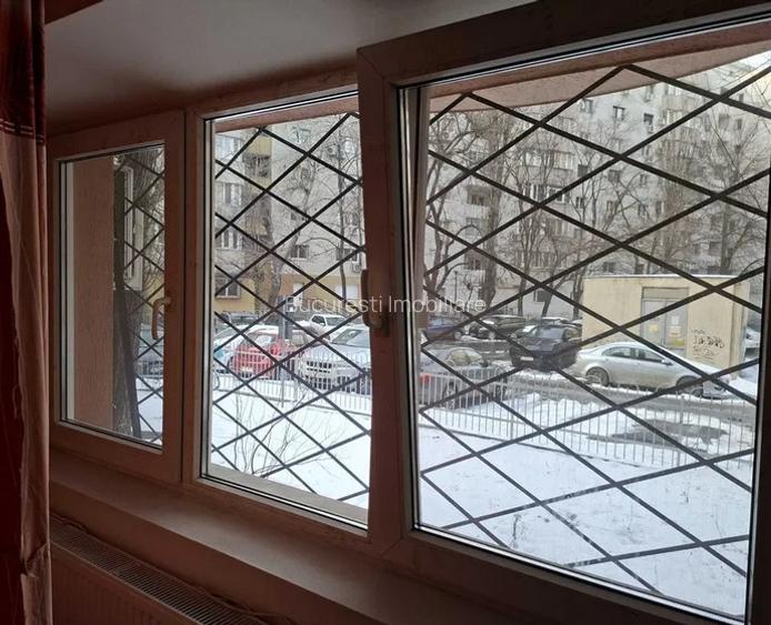 Garsoniera,Nerva Traian,Mall,Parc,Zona Centrala,Mobilata Utilata,Decomandata,p/8 - 6