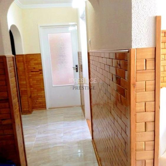 APARTAMENT 3 CAMERE | DECOMANDAT | PARTER | CALEA DUMBĂVII - SIRETULUI - 4
