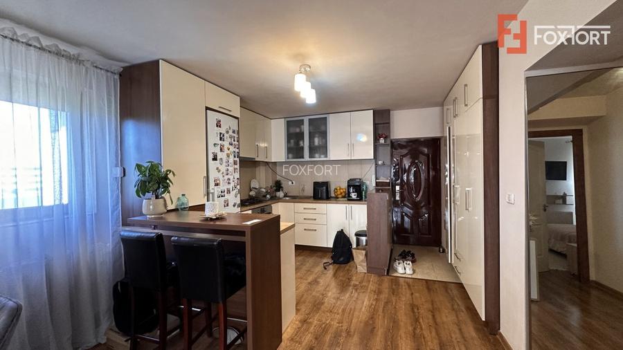 Apartament cu 3 camere la etajul 2 in Giroc - 11