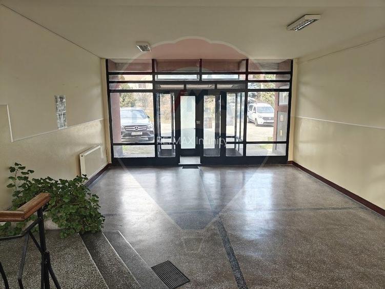 Spațiu de birouri cu suprafata de 154 mp, de inchiriat, cartier Iris - 8