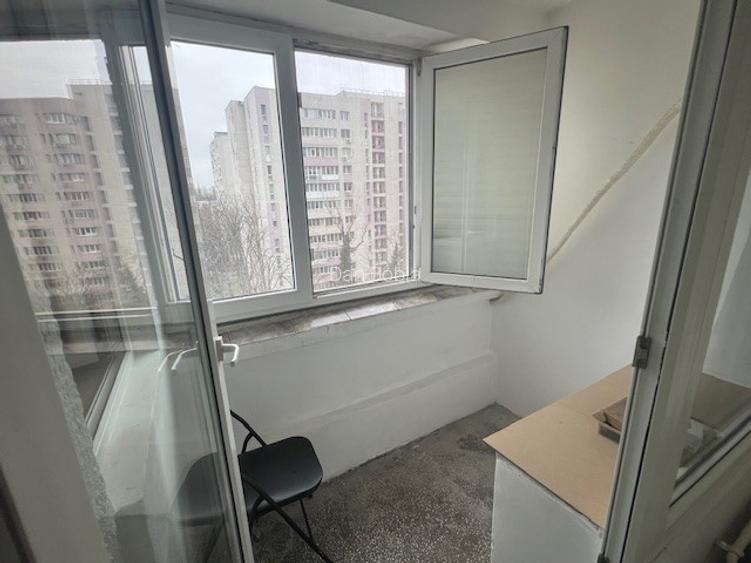 Garoniera pat de mijloc 13 min M Grigorescu / Titan DB1891 - 7