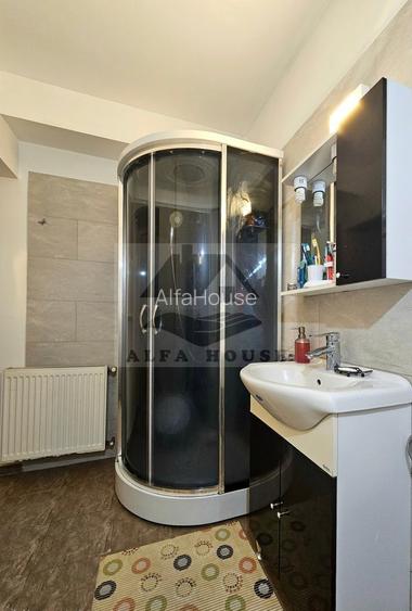 Oportunitate - Apartament cu trei camere in vila, zona Tractorul 70 mp - 10