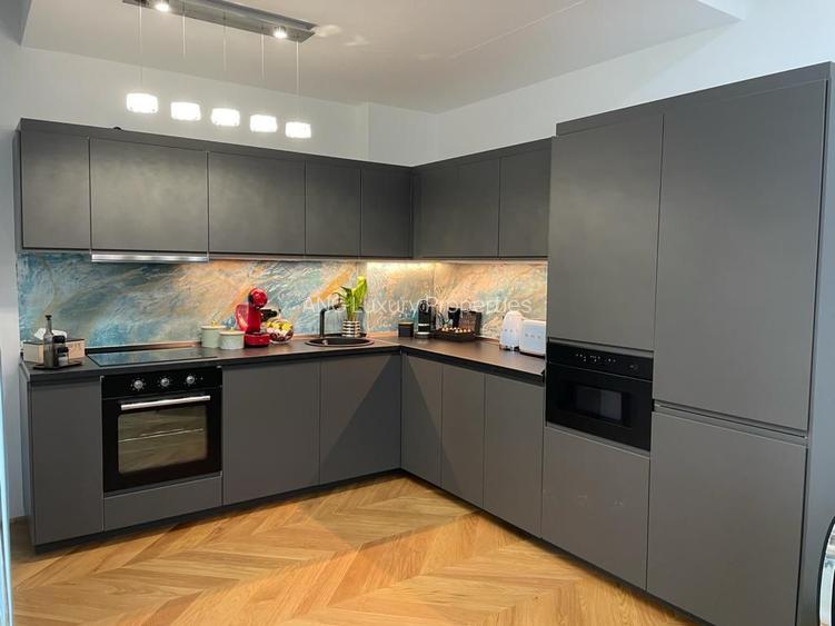 Răsăritul care se trăiește cu fiecare dimineață la malul mării - 11