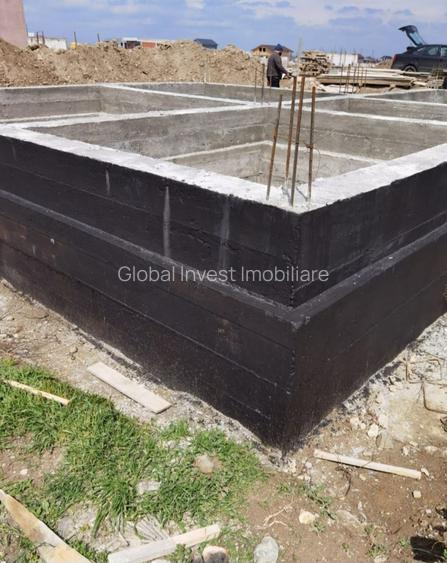 Cartier Midia Sat - Teren intravilan 400mp cu fundatie turnata -33.000euro - 3