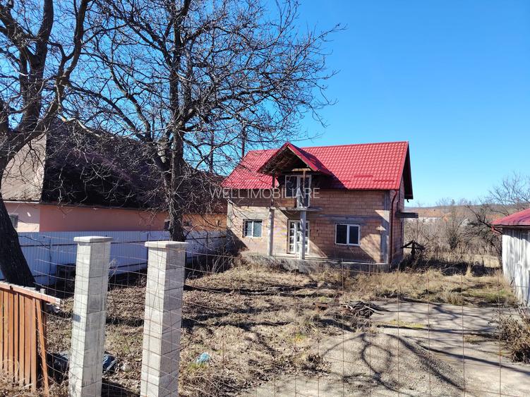 Proprietate de vânzare formată din două case, în Moacșa! - 7