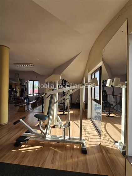 SPATIU DE INCHIRIAT IN ONESTI LANGA GARA, ZONA DE JOS - 19