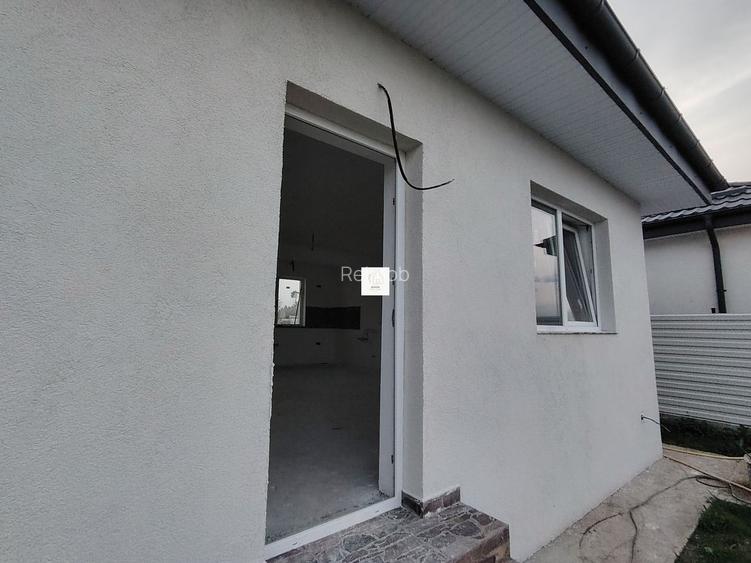 Casa 3 camere Crevedia - 16
