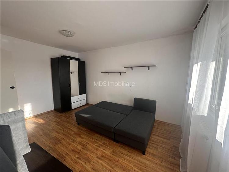 Mobilat si utilat la etajul 3 in zona Girocului - 5