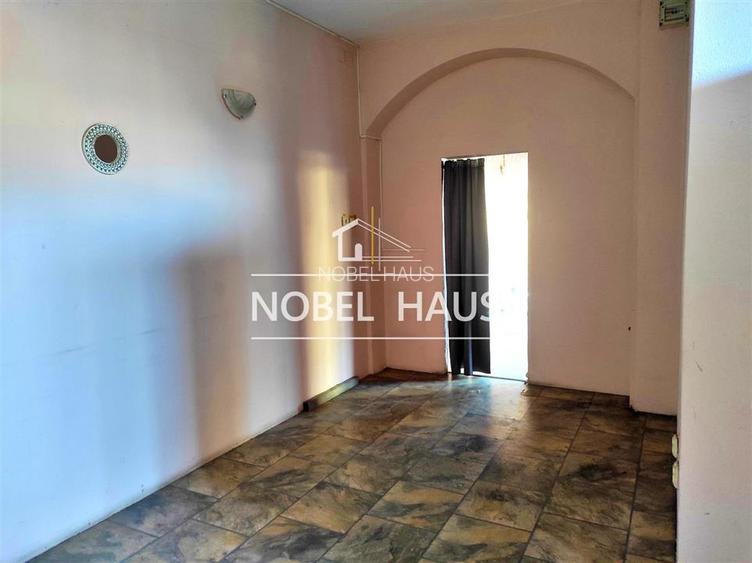 Spatiu comercial si teren intravilan 500 mp, Barlad, str Republicii - 5