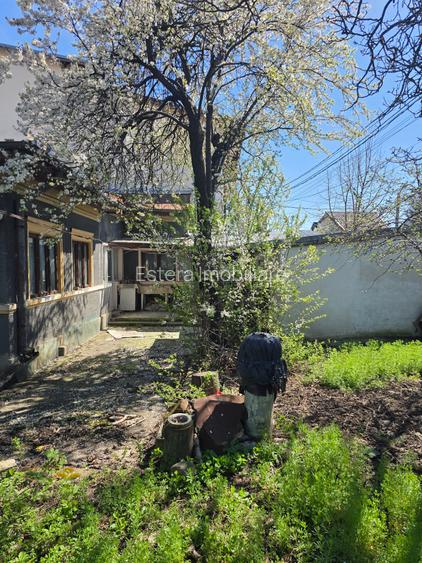 CASĂ DE VÂNZARE CU 3 CAMERE IN ZONA BUCUREȘTI-NOI SEC.1 - 8