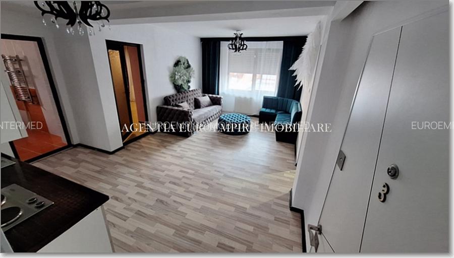 Apartament de inchiriat in Constanta, Km 4/ 5 - 5 camere - 11
