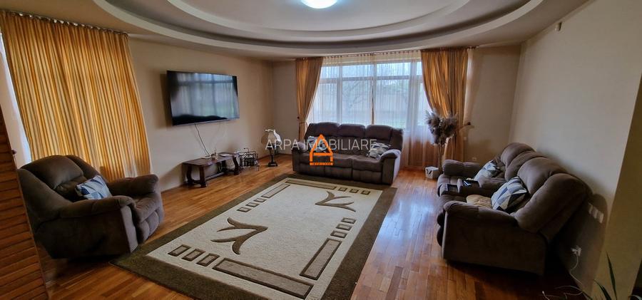 Casa / Vila - D+P+E - 312 mp -  1230 mp teren -  Bucium - 5