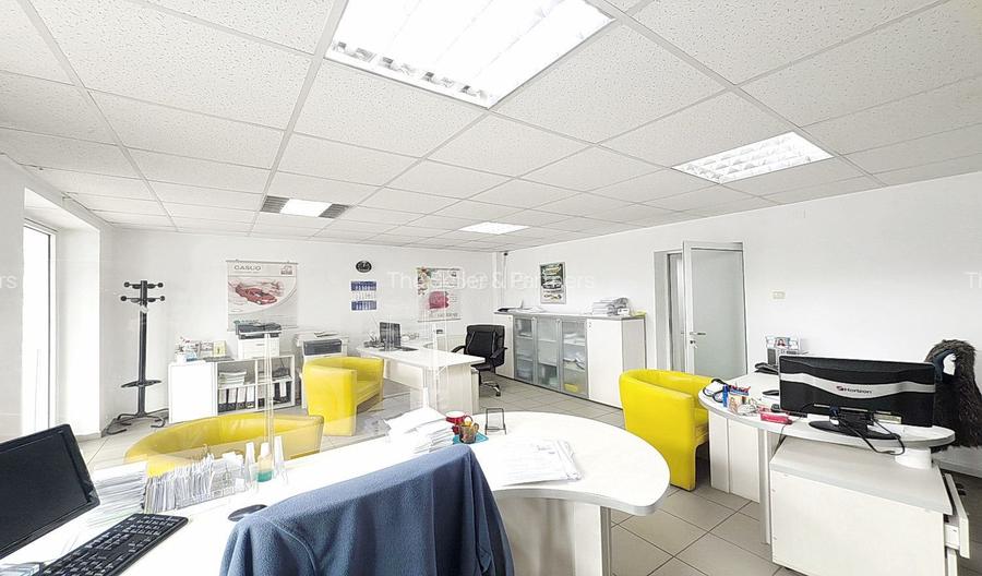 Vad Comercial Ridicat, Vizibilitate maxima - 4