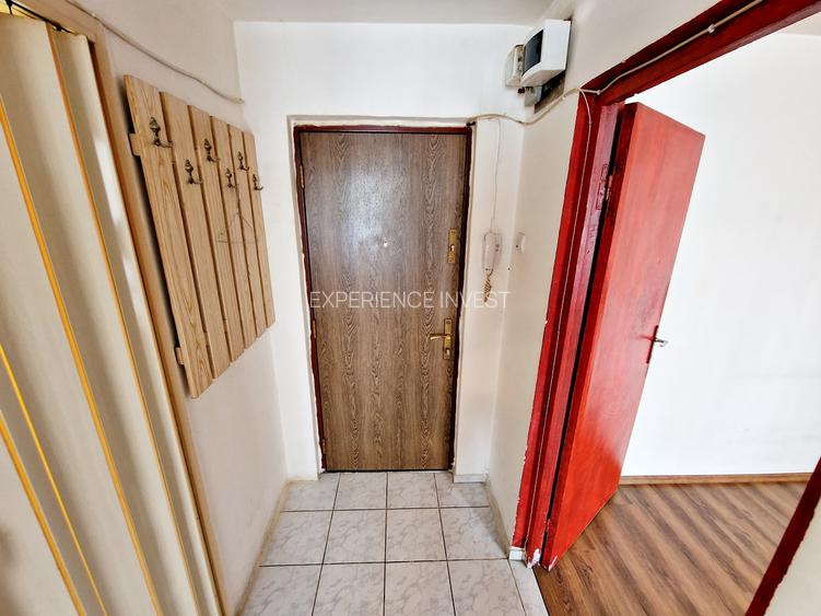VÂNZARE | Garsonieră în Bloc Mixt | 10 min. Metrou N. Grigorescu | Investiție - 8