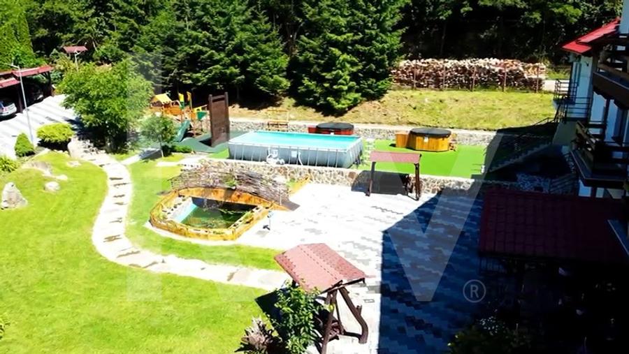 Lacul de Argint, pensiune 14 camere cu restaurant si lac in zona premium! - 2