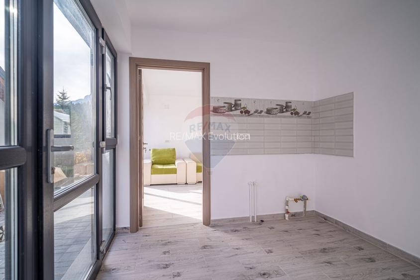 Casă de vacanta in Busteni – confort, priveliște și poziționare unică - 9