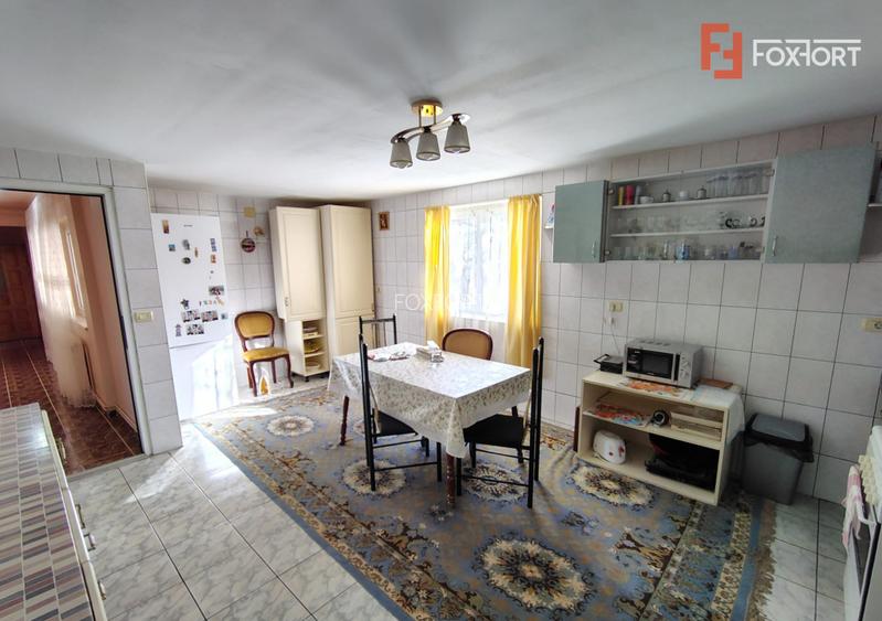 Casa individuala 6 camere, 269 mp utili, teren 635 mp, zona Girocului - 17