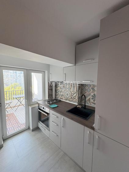 Apartament 2 Camere / Rond Alba Iulia / Vedere Bulevard / 3 balcoane - 4