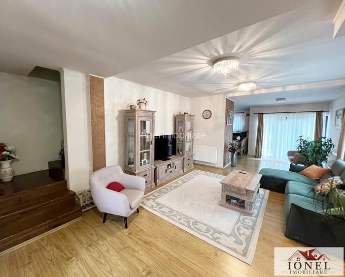 Vanzare 1/2 duplex in Alba Iulia - 2