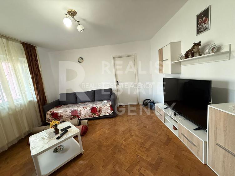 Vânzare, apartament, 2 camere, plus anexă - 2