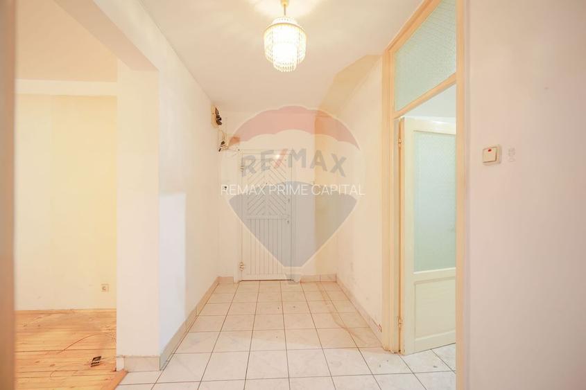 Apartament cu 3 camere de vânzare în zona Calea Aradului - 2