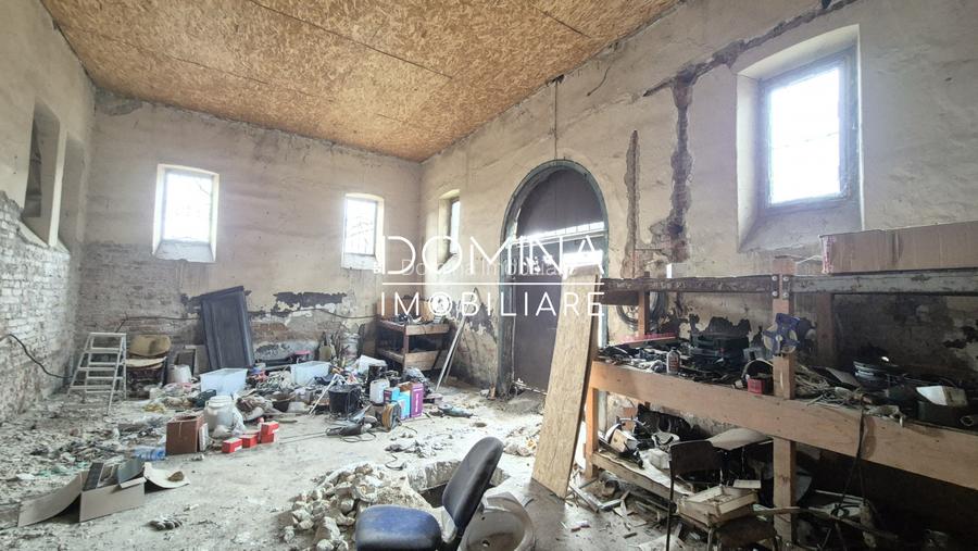 Vanzare Hala industriala cu teren 4.193 mp, situata in Barsesti - 9