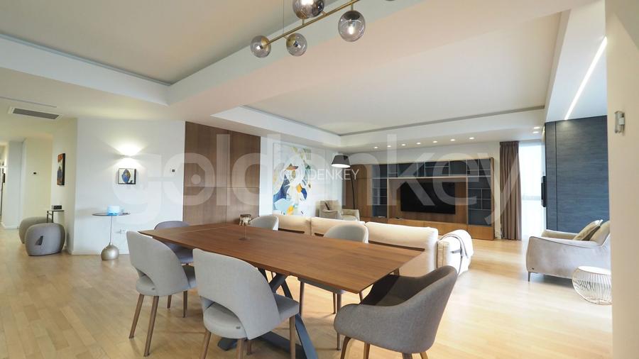 Apartament ultra-finisat cu 4-5 camere, vedere libera, 2 garaje - 4