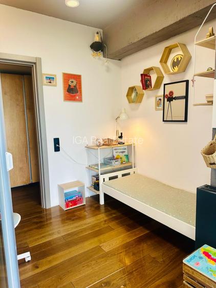 Locuinta speciala cu peluza si ponton pe lac in Mamaia - 26