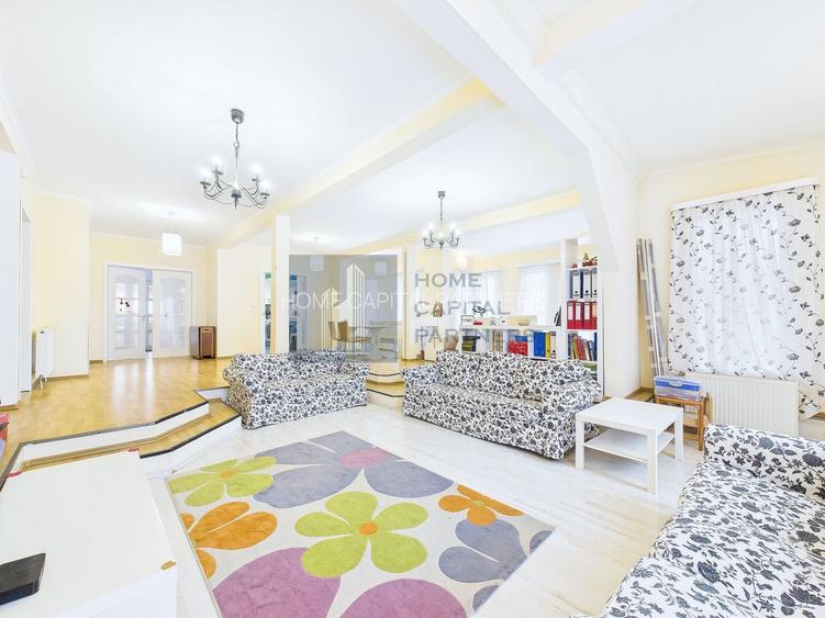 Casa de vanzare  |  Gulia - 8