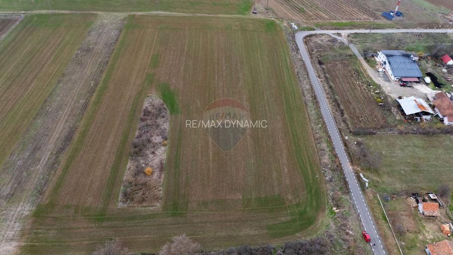 Teren 6,400mp Minis / Strada Traian Fidrich - 2